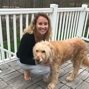 Meet your Posher, Laura